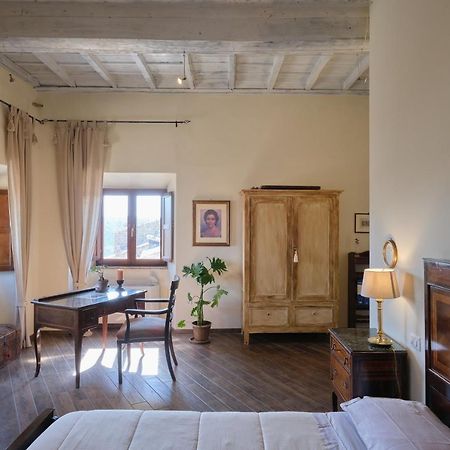 Palazzo Mazzini Bed & Breakfast Bagnoregio Exterior photo