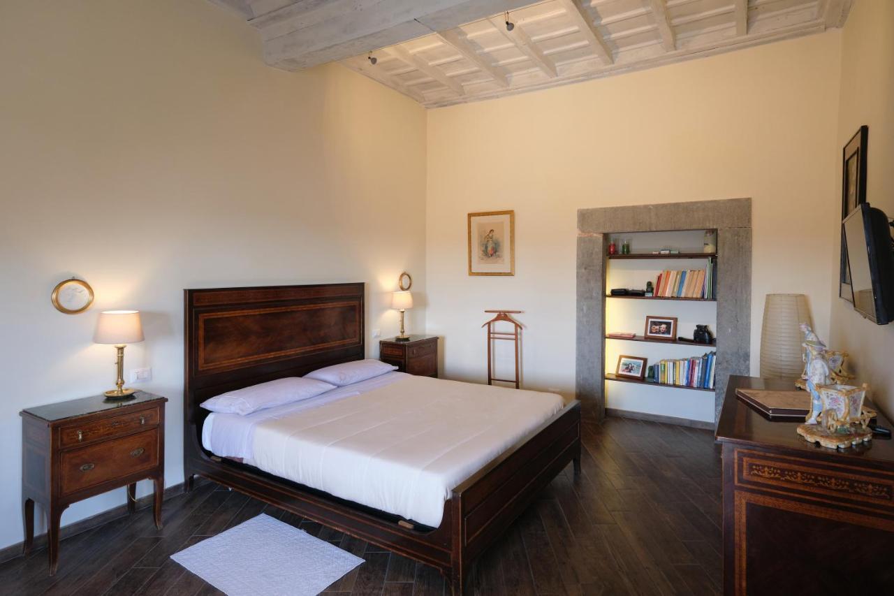 Palazzo Mazzini Bed & Breakfast Bagnoregio Exterior photo