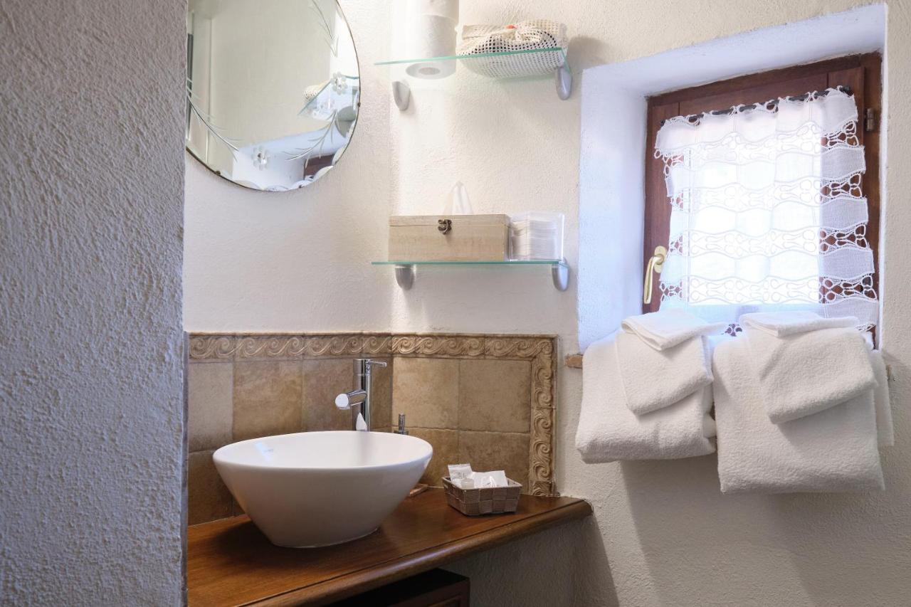 Palazzo Mazzini Bed & Breakfast Bagnoregio Exterior photo